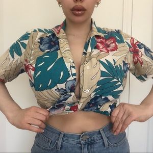 Hawaiian print collared shirt